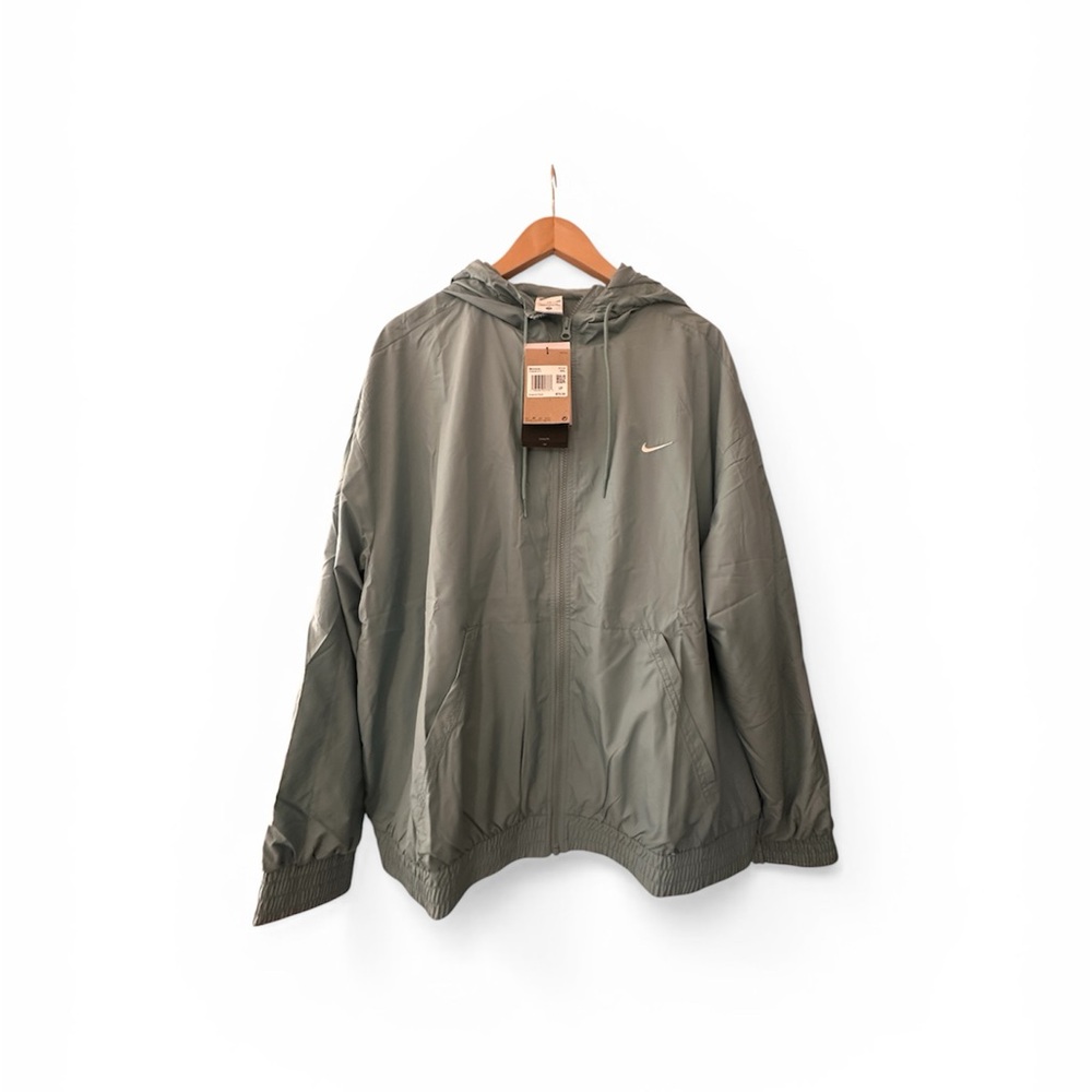 Nike Hooded Windbreaker Jacket - Sage Green